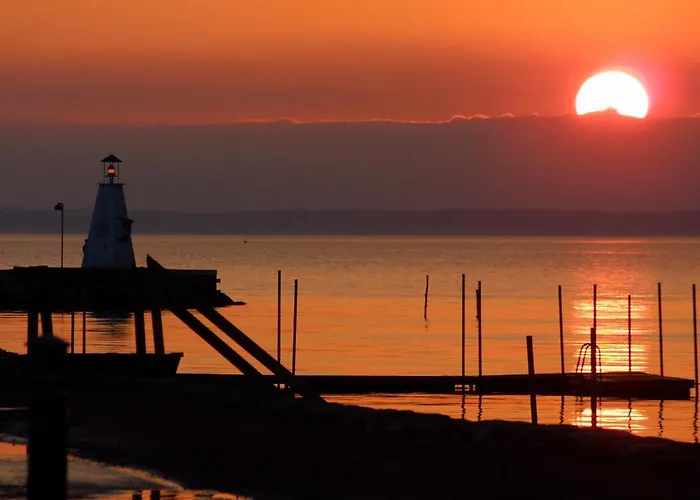 Apartman 8 Person On A In Bogense