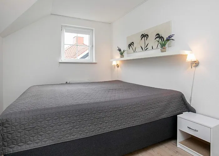 8 Person On A In Apartman Bogense